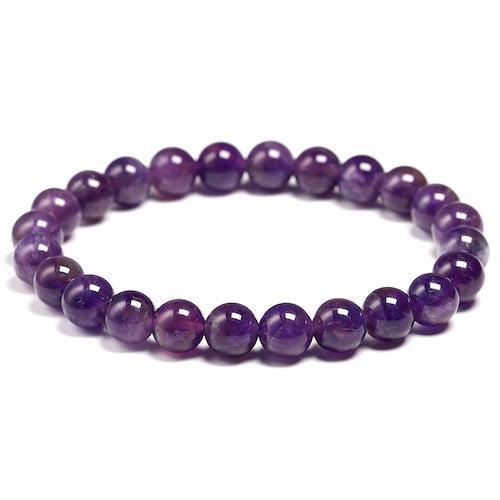 Bracelet en Améthyste enroulé, mettant en valeur les variations de couleur