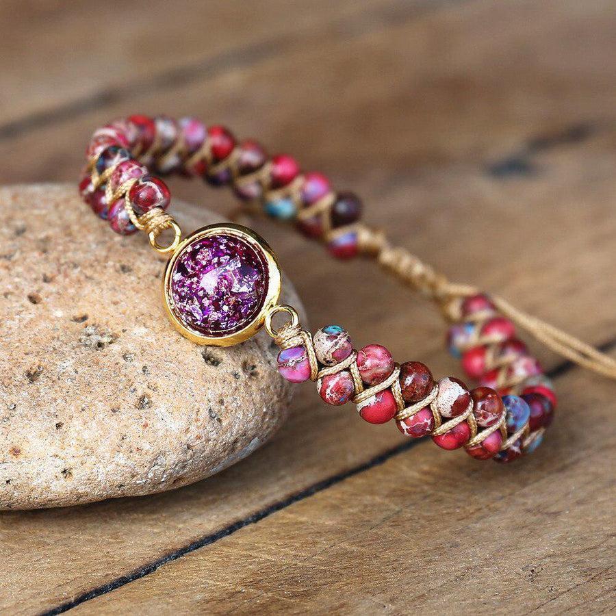 Perles en orgonite sur bracelet tressé brun ajustable