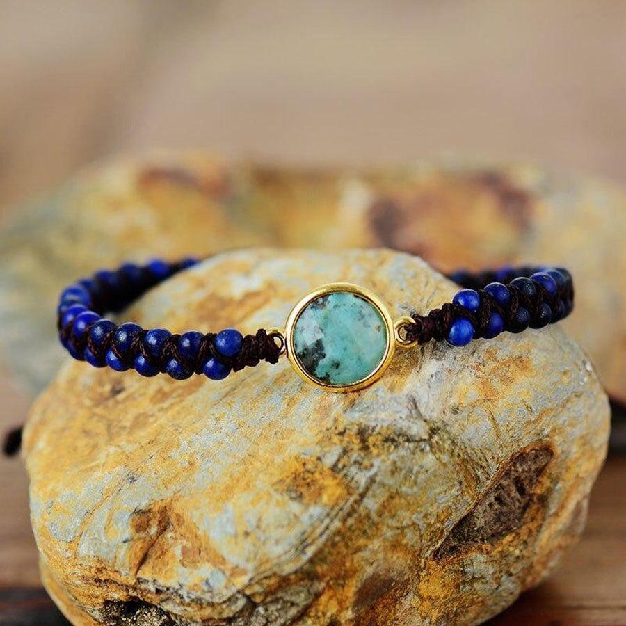 Bracelet enroulé, mettant en valeur les nuances des pierres