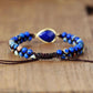 Bracelet en jaspe bleu et lapis lazuli sur fond blanc