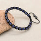 Détail des pierres variées du bracelet Shamballa
