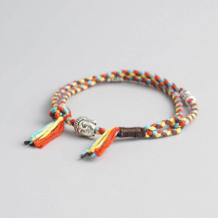 Bracelet vert et jaune avec amulette Bouddha et nœud coulissant