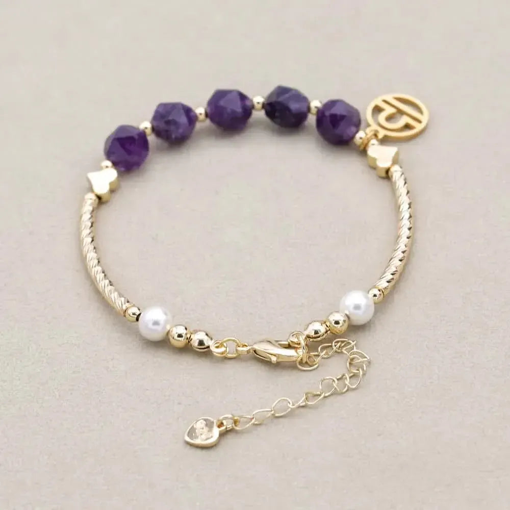 Vue latérale du bracelet zodiaque en pierres naturelles