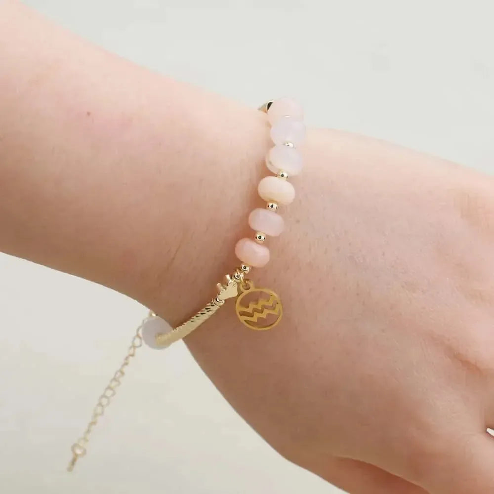 Bracelet en aventurine rose avec médaillon zodiaque doré