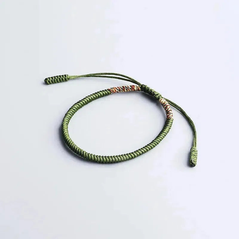 Ensemble de bracelets bouddhistes faits main