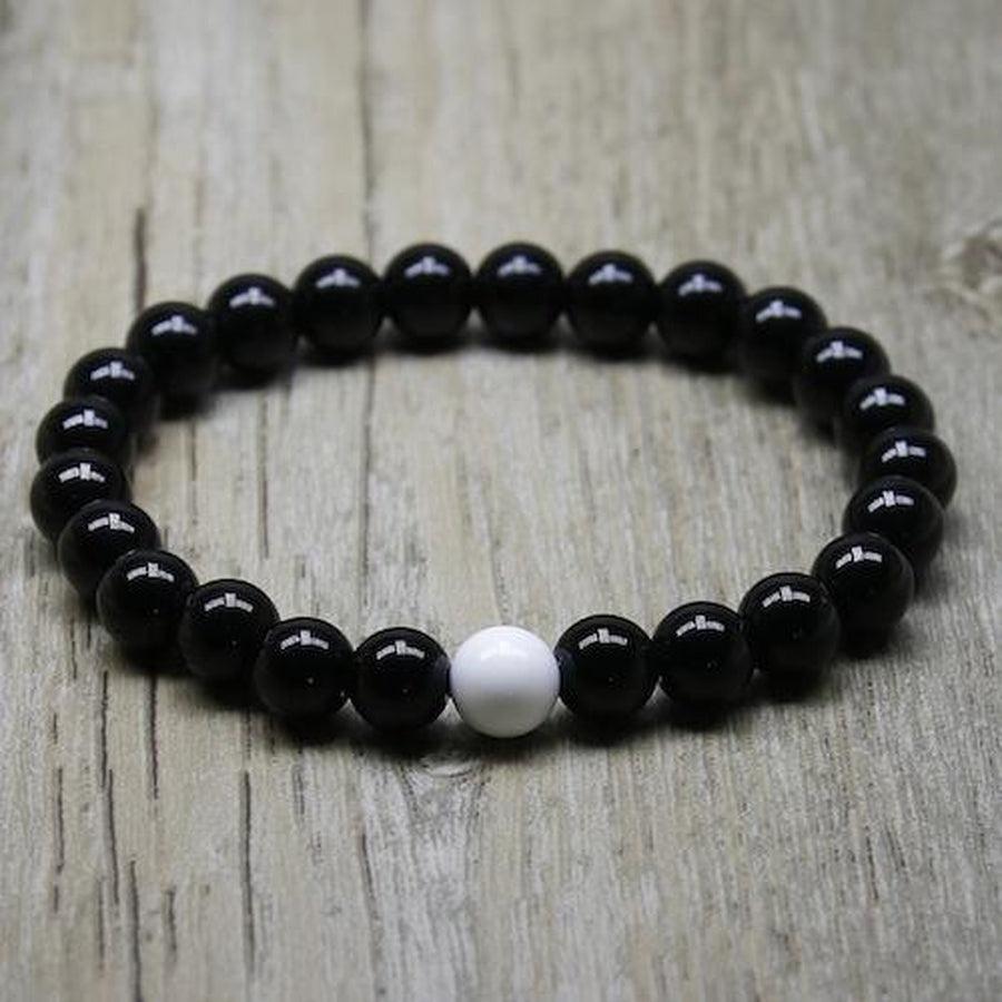 Détail des perles de Howlite blanche unie, diamètre 8 mm