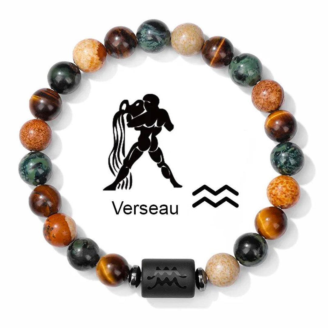 Bracelet en jasper et hématite, détail de la pierre centrale gravée