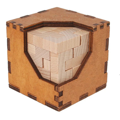 Cube en bois assemblé mesurant environ 7 cm