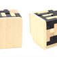 Vue rapprochée d'un cube en bois complexe
