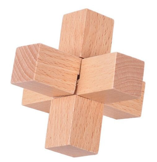 Casse-tête en bois en forme de croix assemblée