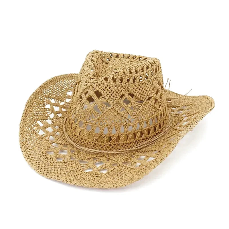 Chapeau de paille avec ruban beige, posé sur un banc en bois