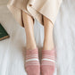 Chaussettes basses roses en Pilou Pilou avec contours blancs