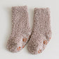 Chaussettes en pilou disponibles en plusieurs coloris