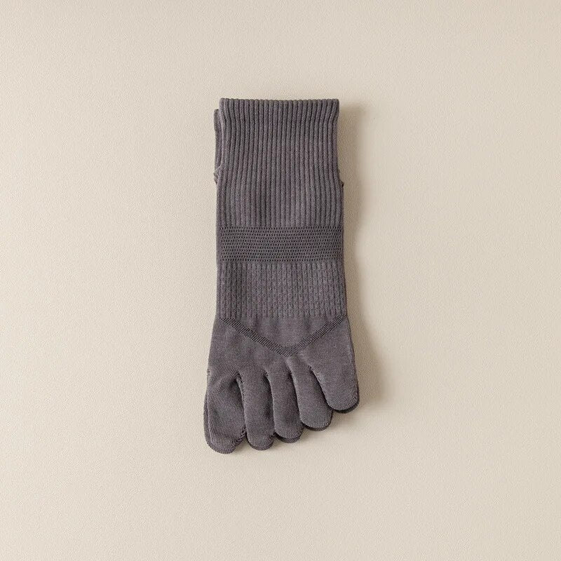 Vue rapprochée de chaussettes à orteils noires
