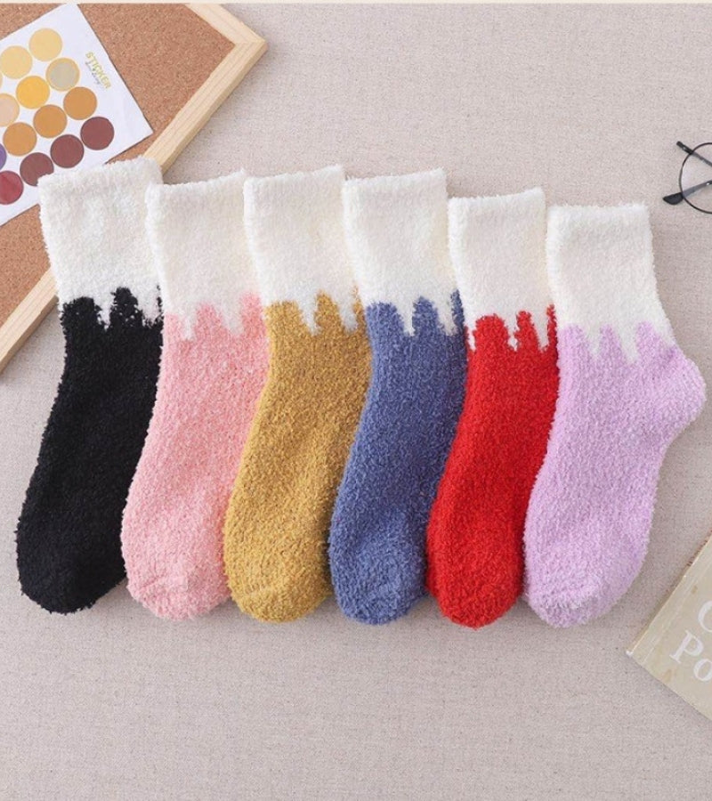 Chaussettes bicolores noires et blanches en Pilou Pilou