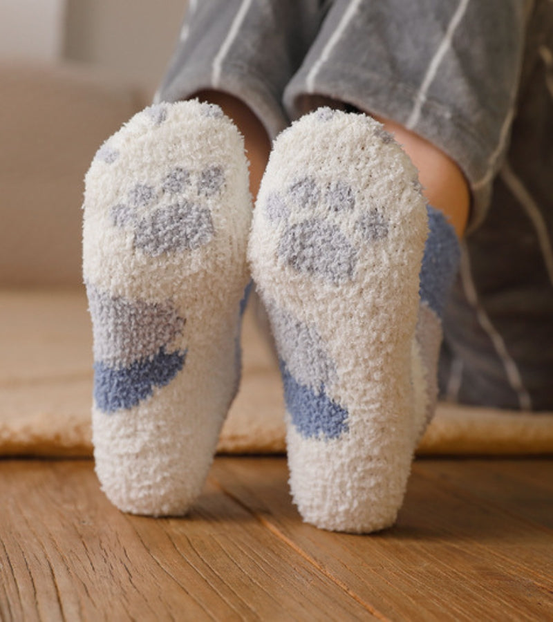 Chaussettes en laine avec rayures bleues et blanches