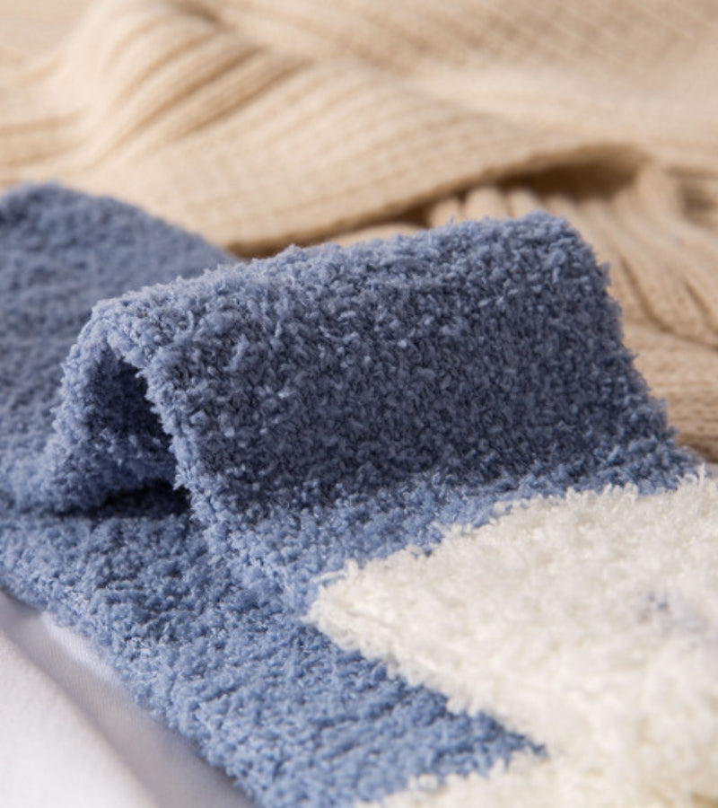 Chaussettes chaudes avec détails de couleur grise
