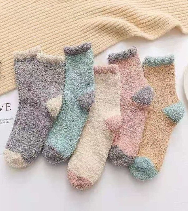 Vue rapprochée des chaussettes couvrant la cheville