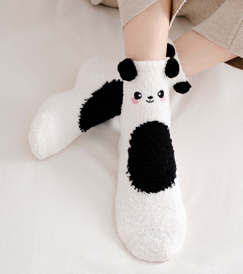 Chaussettes blanches à motif panda, confort et chaleur garantis
