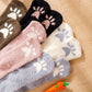 Vue de côté des chaussettes montantes en Pilou Pilou