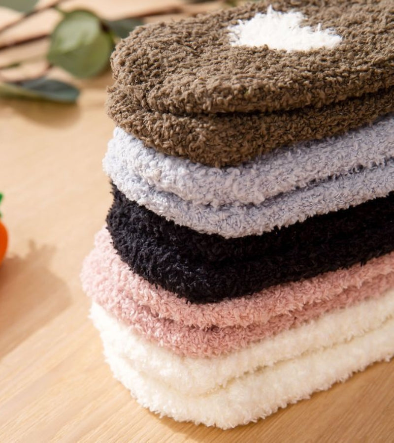 Chaussettes polaires blanches, doublure moelleuse visible