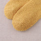 Chaussettes chaudes avec détail sur la partie blanche