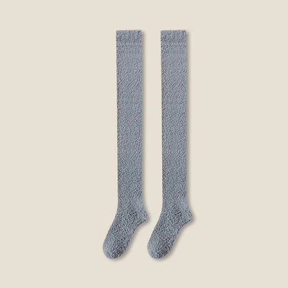 Chaussettes grises hautes, vue de côté