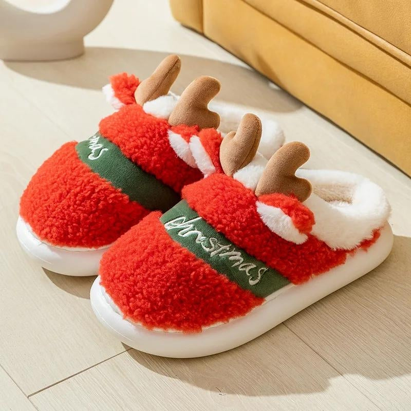 Chaussons bleus en Pilou Pilou avec doublure en fausse fourrure