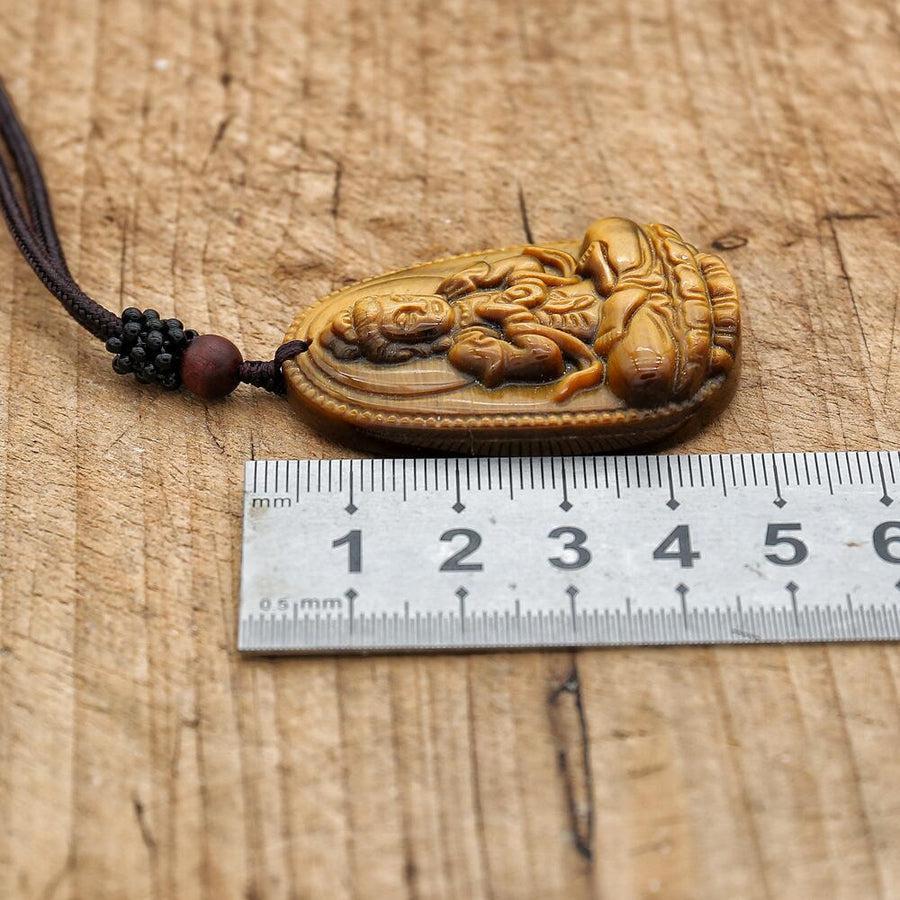 Collier monté sur cordon noir avec pierre Œil de Tigre