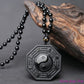 Vue latérale du collier en obsidienne noire et cordon ajustable