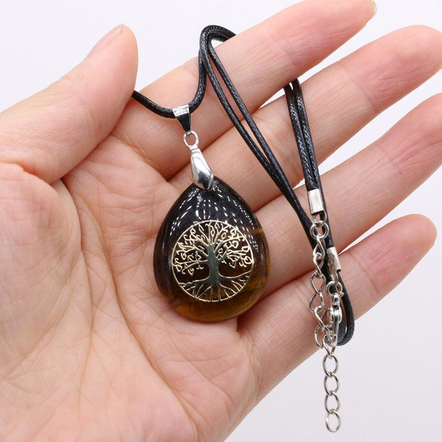 Pendentif arbre de vie en turquoise, vibrant et coloré