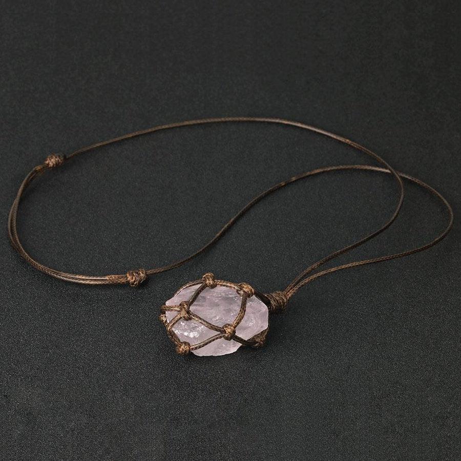 Collier en améthyste, détail du nœud coulissant ajustable