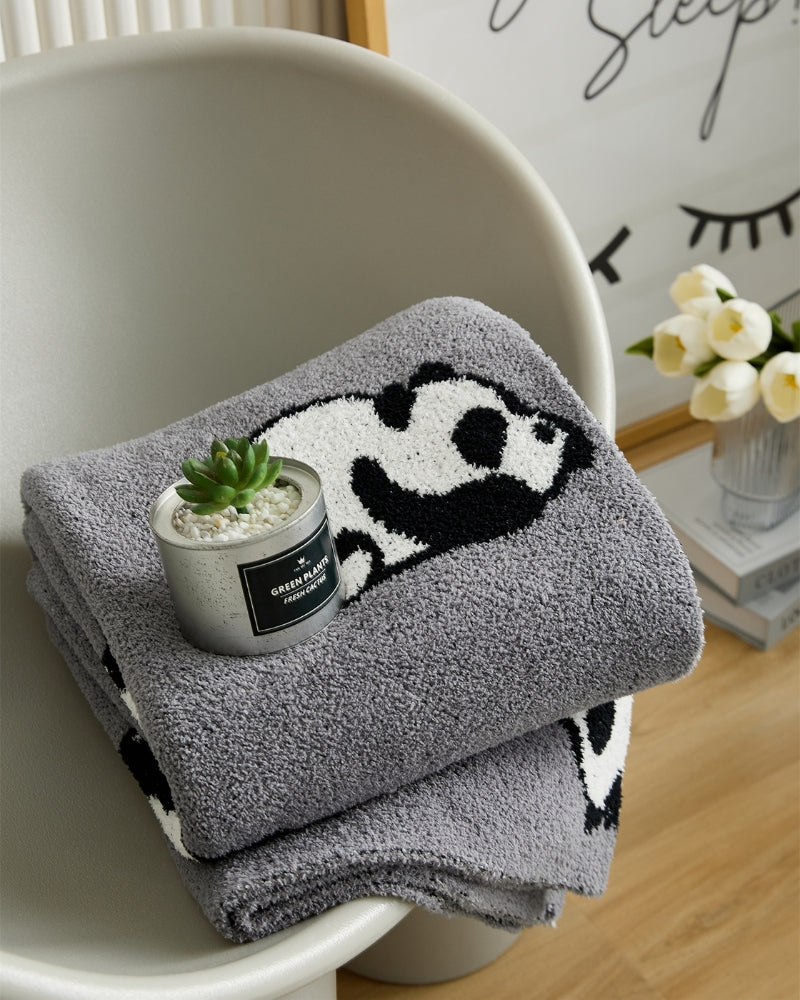 Couverture flanelle grise avec motifs pandas enfantins