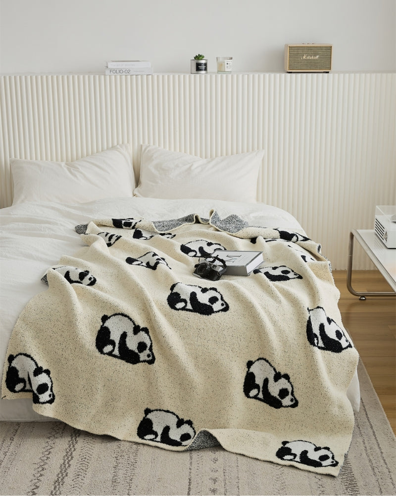 Vue d'ensemble couverture flanelle avec pandas stylisés