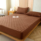 Gros plan sur la texture douce du drap housse