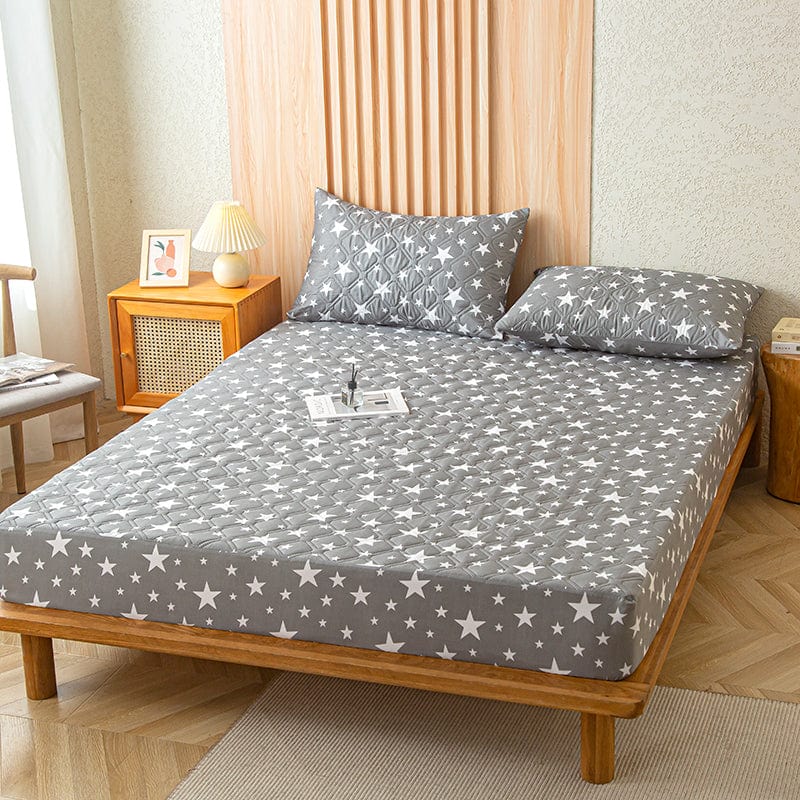 Drap housse imperméable posé sur un matelas