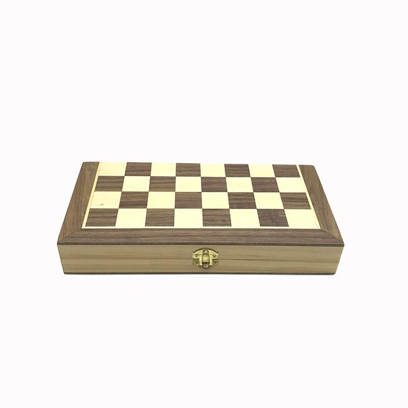 Plateau d'échecs plié, compartiments visibles