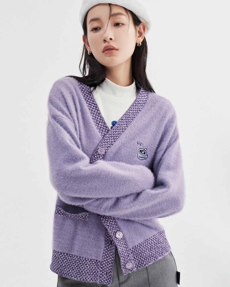 Gilet violet avec col en V et motifs amusants