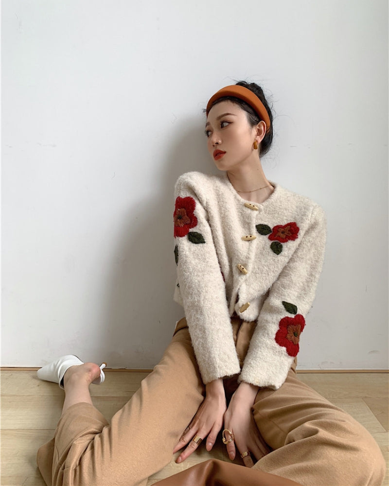 Mannequin portant le gilet avec pantalon taille haute