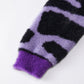 Gilet tricolore, contours violets et formes mauves
