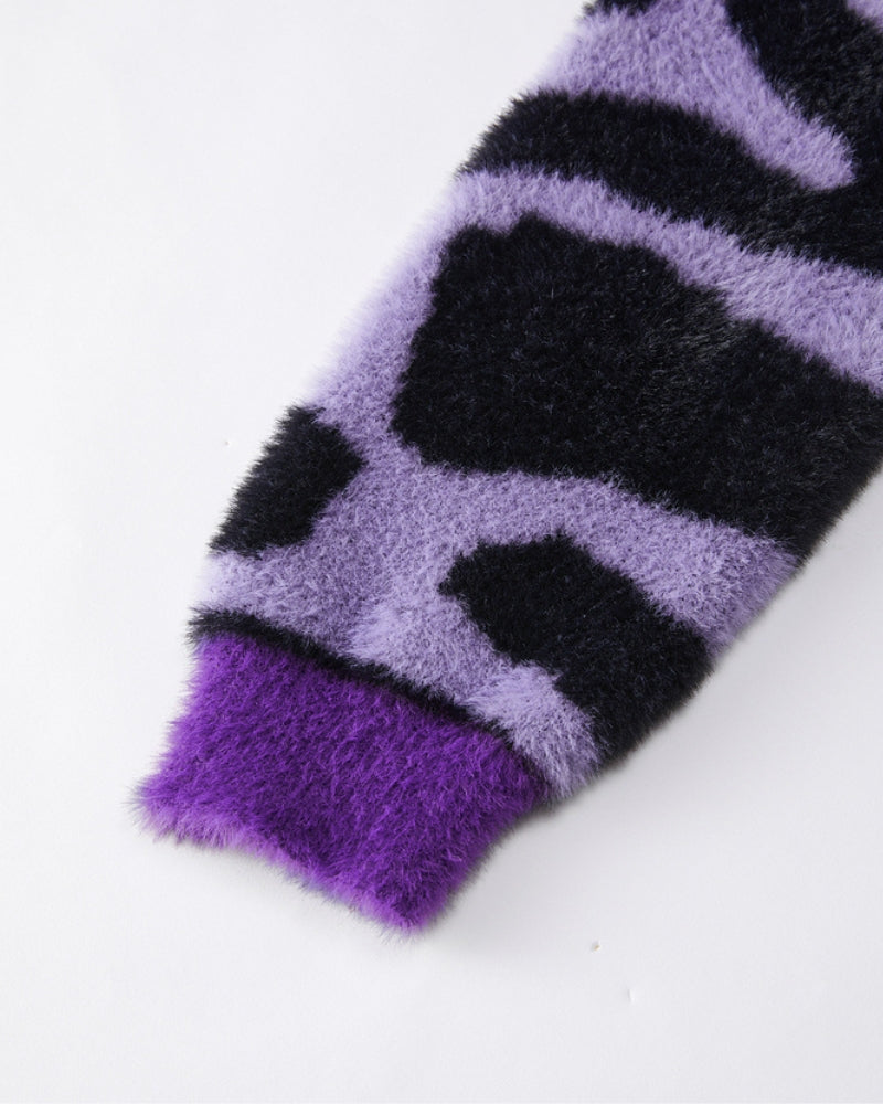 Gilet tricolore, contours violets et formes mauves
