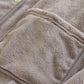Vue latérale du haut de pyjama gris pour femme