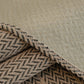 Détail du tissu chevron antidérapant sur le canapé