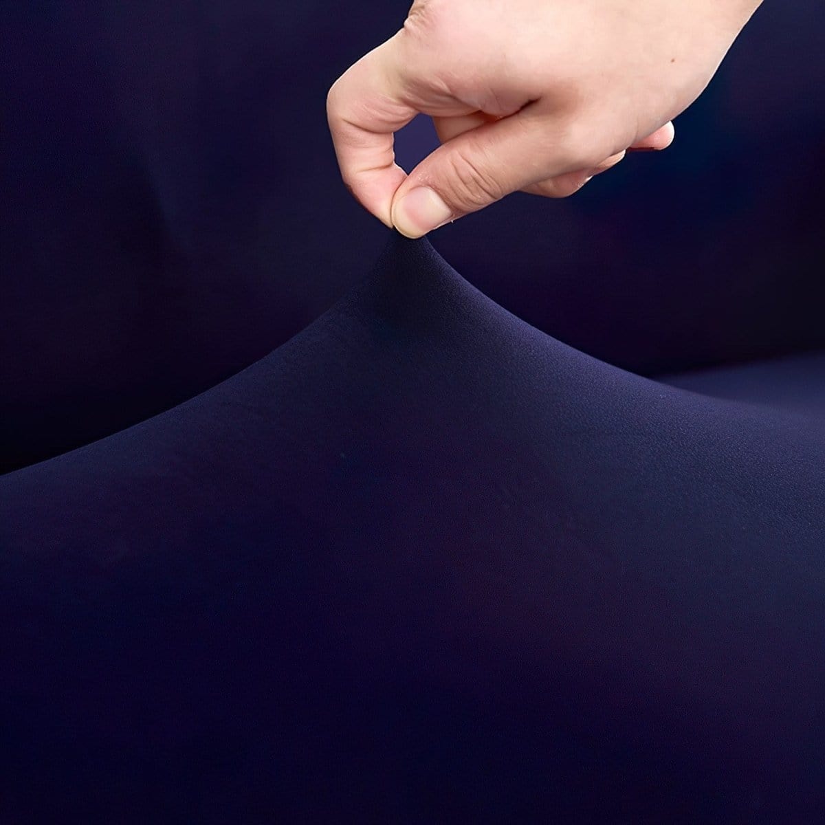 Vue rapprochée du tissu extensible bleu marine