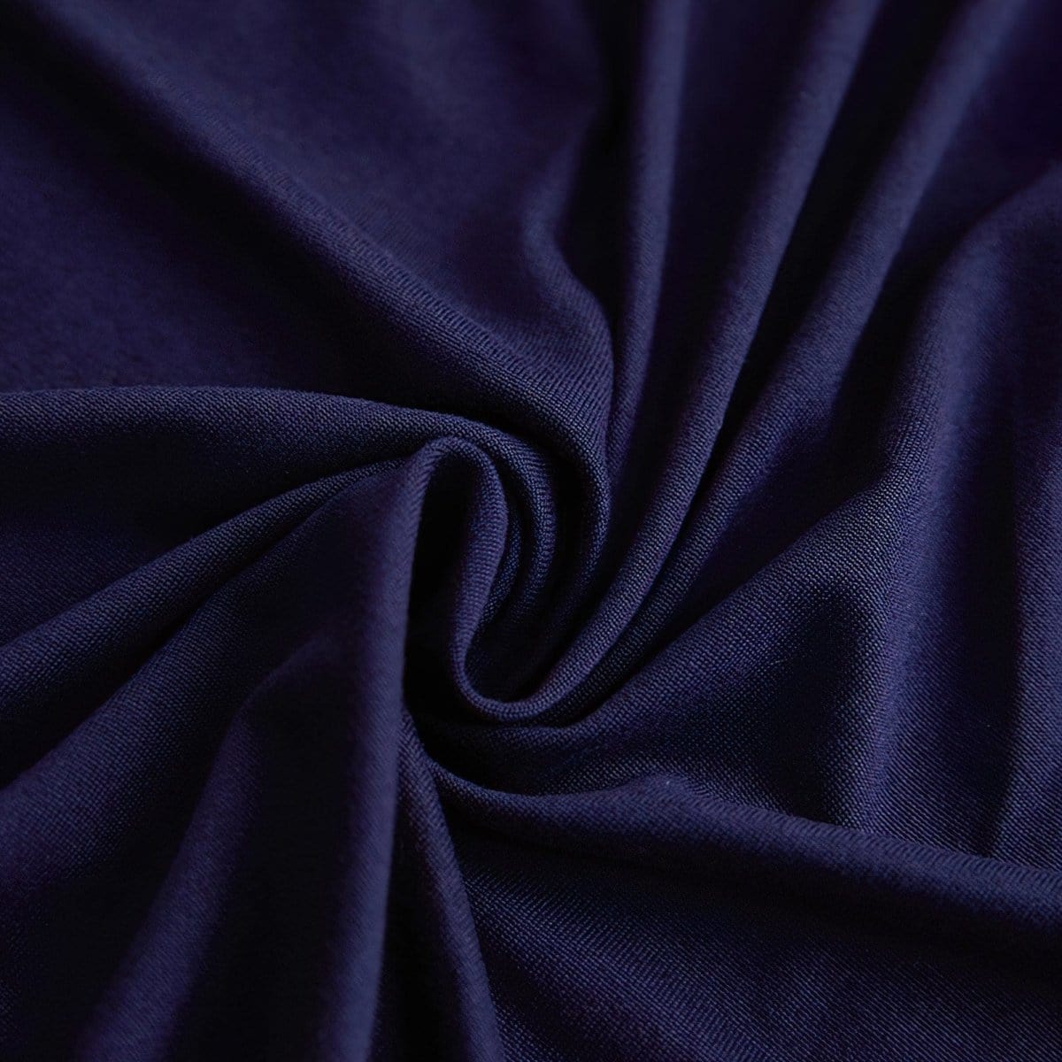 Texture douce et extensible de la housse bleue