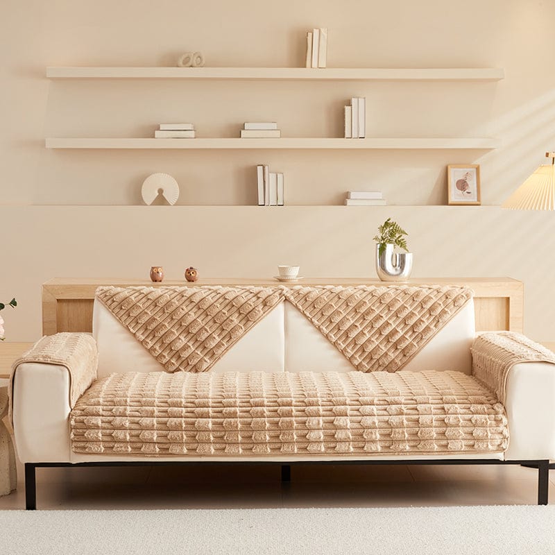 Détail de la texture moelleuse de la housse en fausse fourrure
