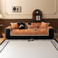 Installation facile de la housse sur un fauteuil orange