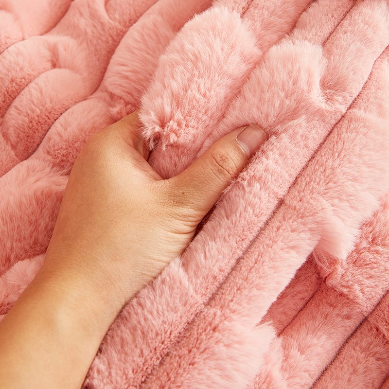 Housse de canapé rose en fausse fourrure douce et épaisse