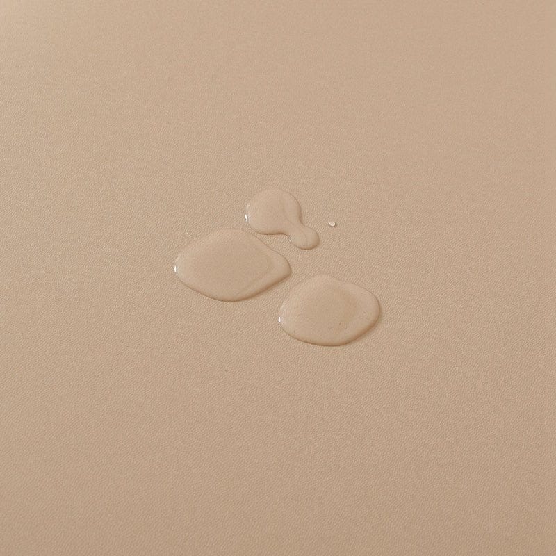 Détail de la surface imperméable repoussant les liquides