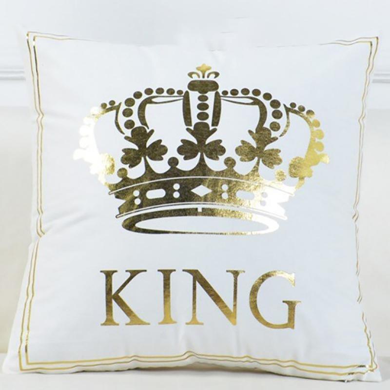 Housse de coussin extensible sur canapé moderne